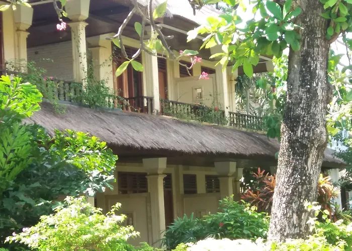 Hotel The Sari Legian (Bali)